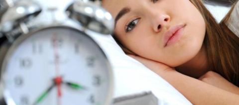 Τι βοηθά την αϋπνία και μπορεί να λύσει οριστικά το πρόβλημα