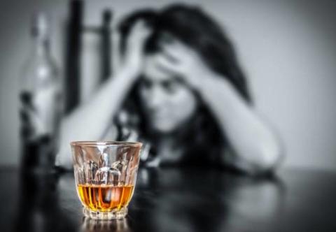 Καρκίνος του μαστού: Το ελάχιστο αλκοόλ αυξάνει τον κίνδυνο Καρκίνος του μαστού: Το ελάχιστο αλκοόλ αυξάνει τον κίνδυνο
