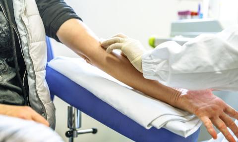 Κάθε πότε πρέπει να γίνεται η εξέταση αίματος Κάθε πότε πρέπει να γίνεται η εξέταση αίματος